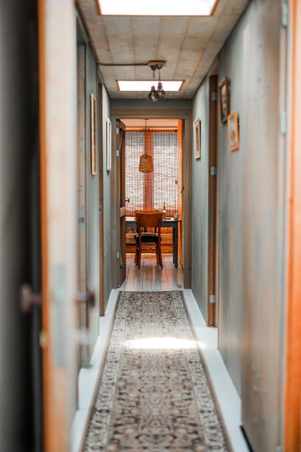 In De Aap - Appartementen & Guesthouse Bergen Eksteriør bilde
